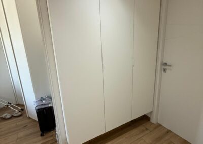 mobile su misura porta abiti 5