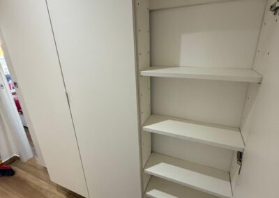 mobile su misura porta abiti. 2