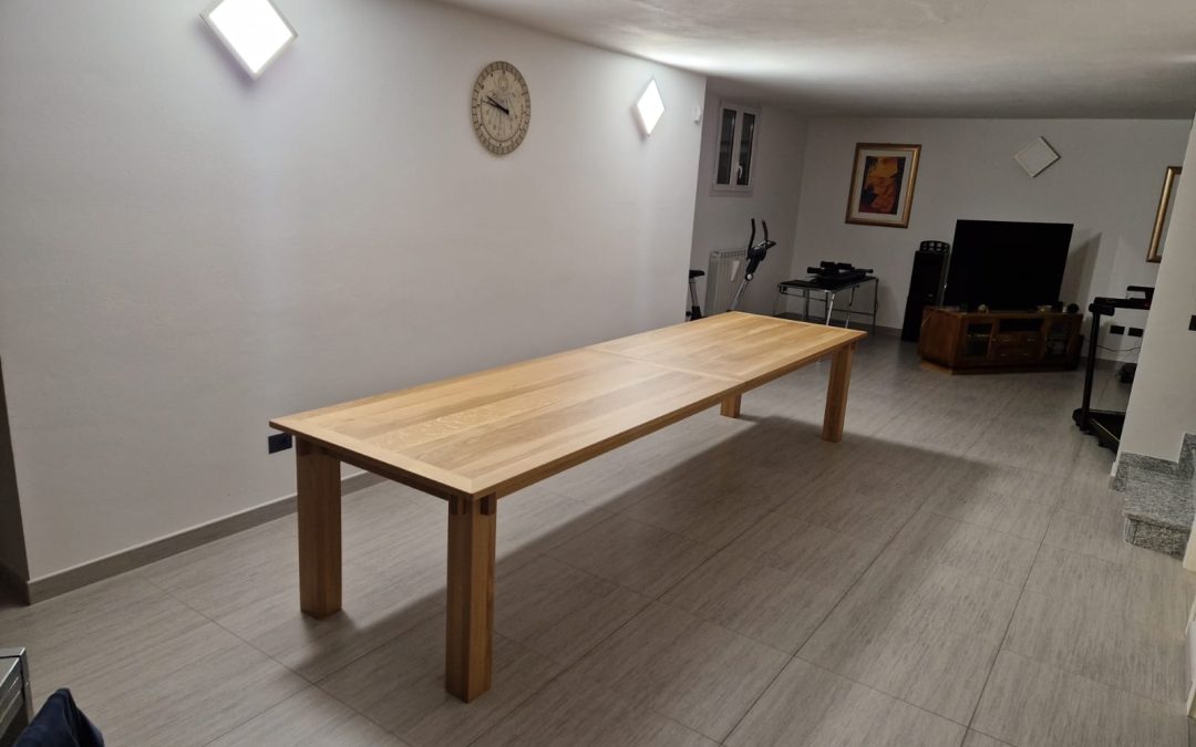 Tavolo in legno su misura